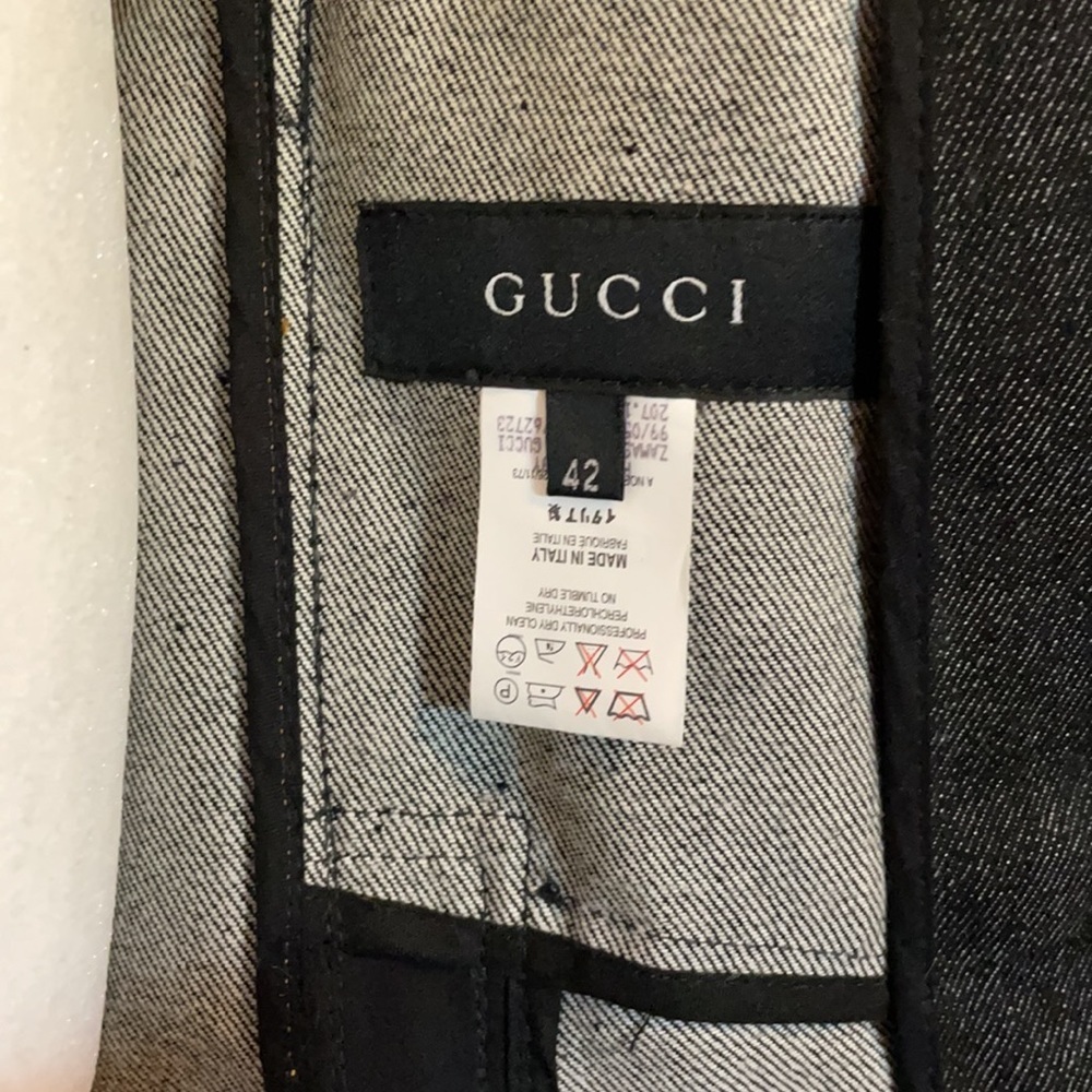 Gucci Black Denim Jean Jacket with Contrast Stitching - Picture 6 of 12